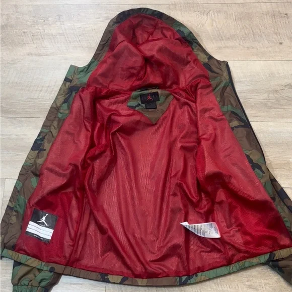Jordan Kid’s Jumpman Camo Full Zip Hooded Windbreaker Size Medium (10-12) - Picture 8 of 8